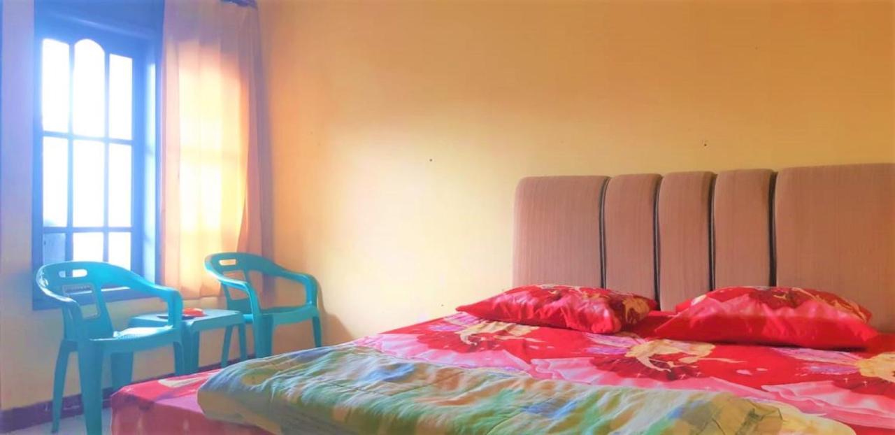 Spot On 2969 Hotel Citra Ayu Labuhan Buitenkant foto