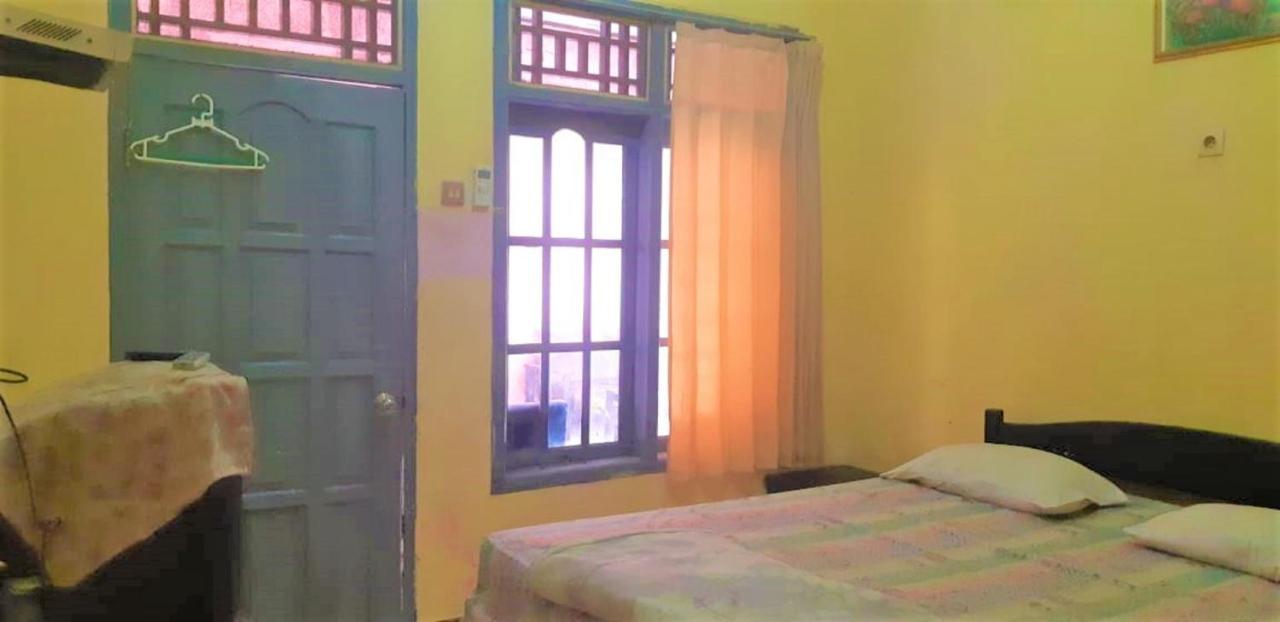 Spot On 2969 Hotel Citra Ayu Labuhan Buitenkant foto
